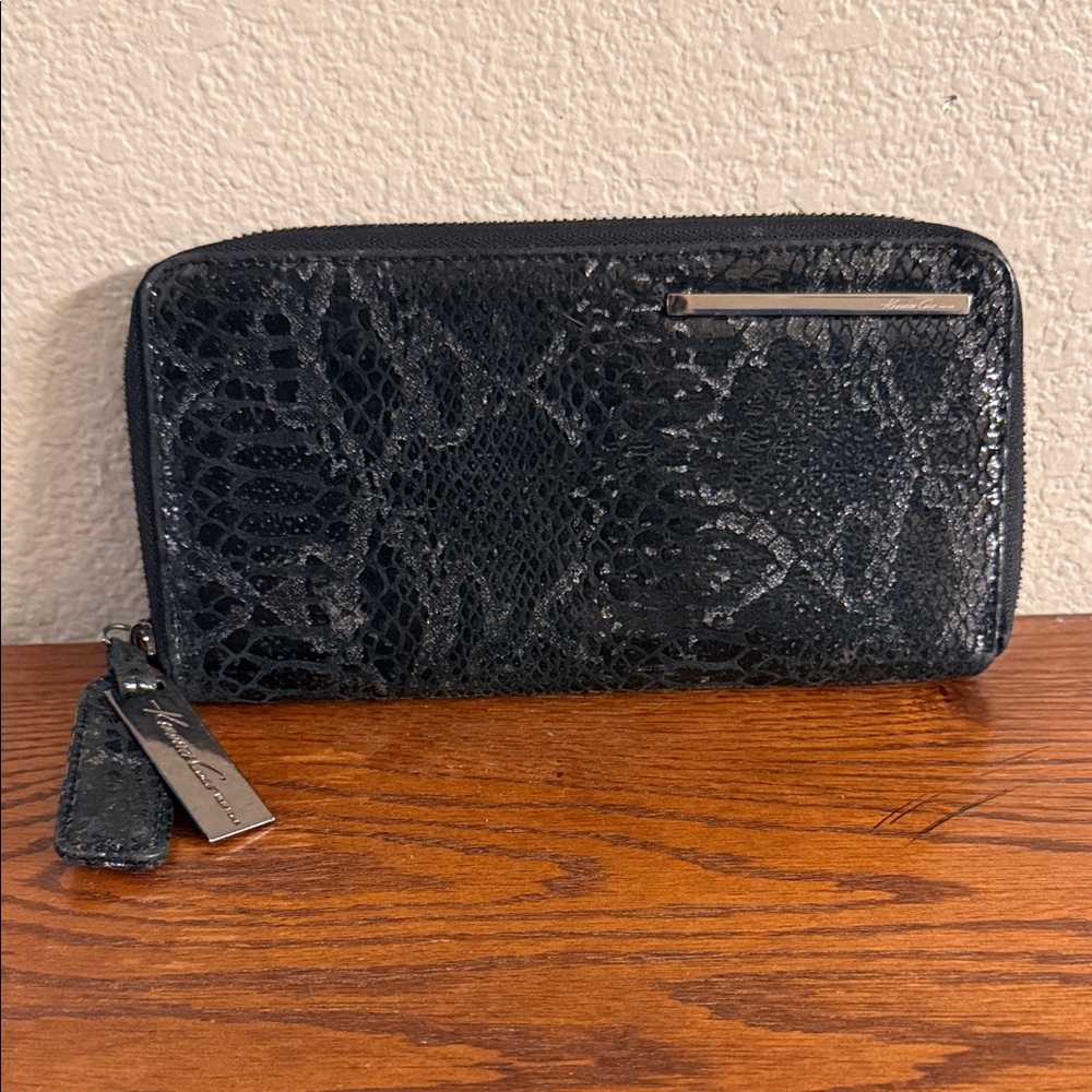 Kenneth Cole New York Black Snake-Embossed Zip-Around Wallet